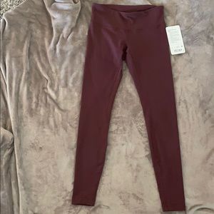 Lululemon Wunder Under LR Tight NWT